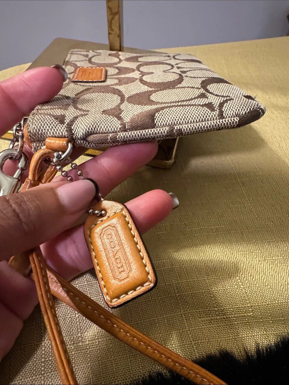 Coach wristlet signature